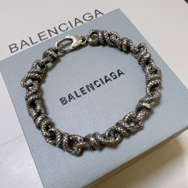 Ba1en*iaga bracelets